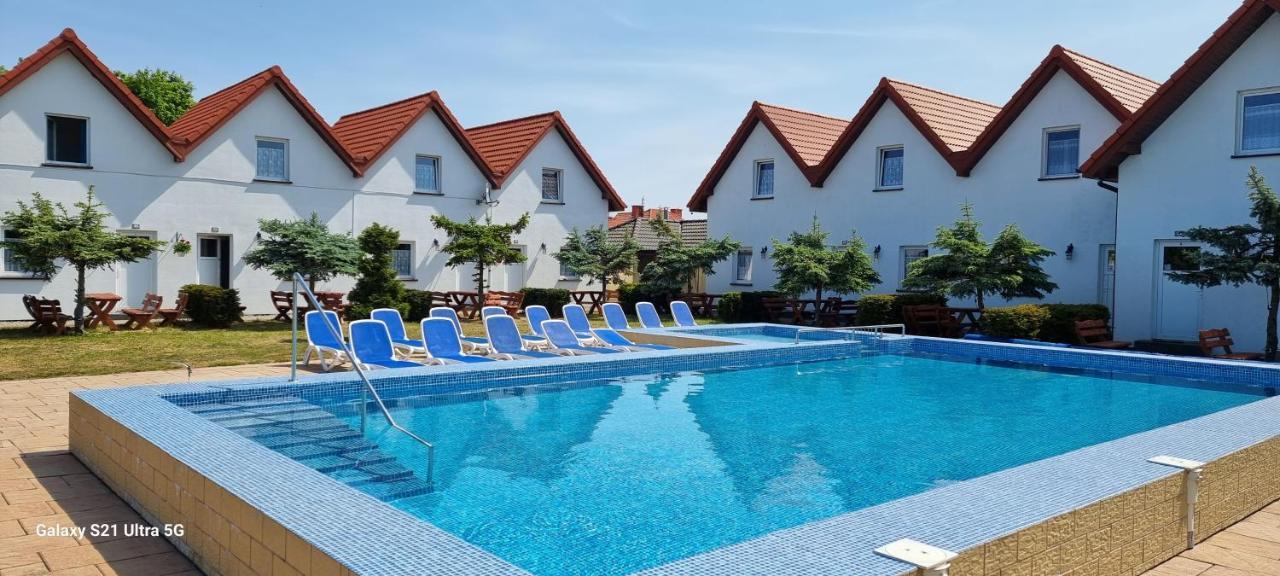Aqua Fun Domki Z Basenem ดาร์โวโว ภายนอก รูปภาพ